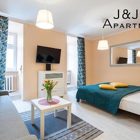 J&J Apartments - Szczytna 1, Apartament 10 Stary Toruń Buitenkant foto